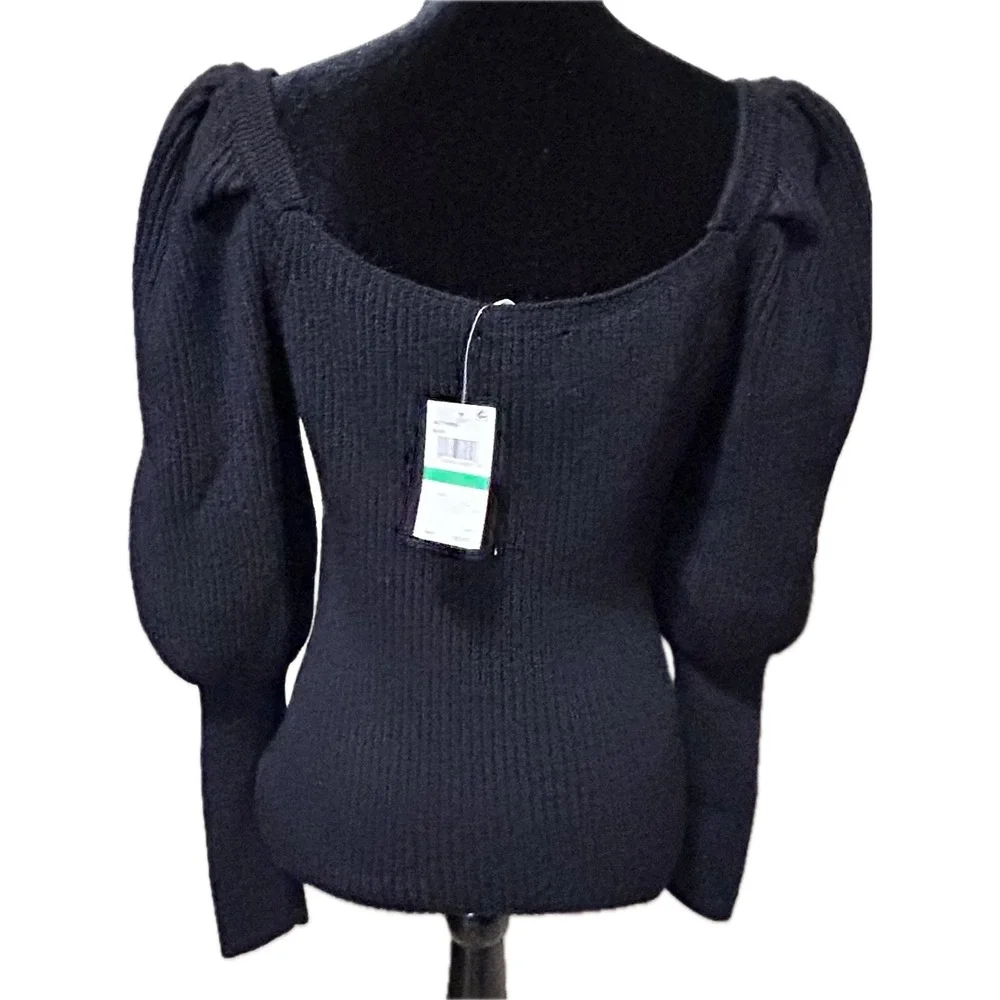 ASTR The Label Esma Sweater Womens L NWT Black Puff Sleeve V Neck Knit Pullover